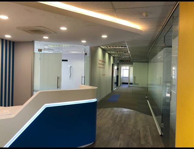 355M² OFFICE TO LET IN WIERDA VALLEY
